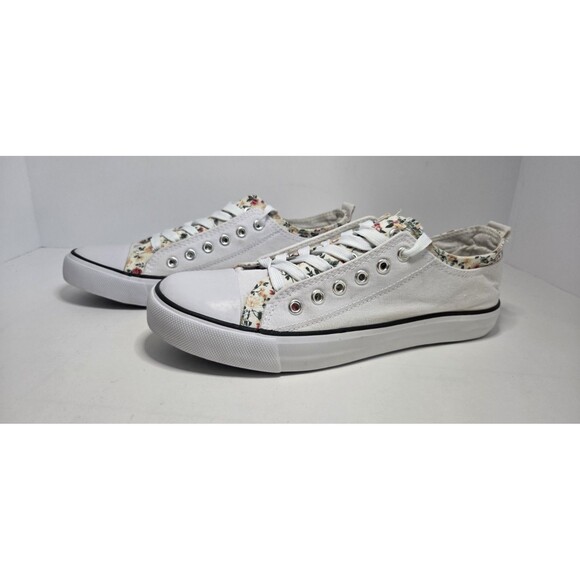 Twisted slip In Step Out shoes White With Floral Detail Unique Sneaker Wmn Sz 10 - Picture 3 of 7